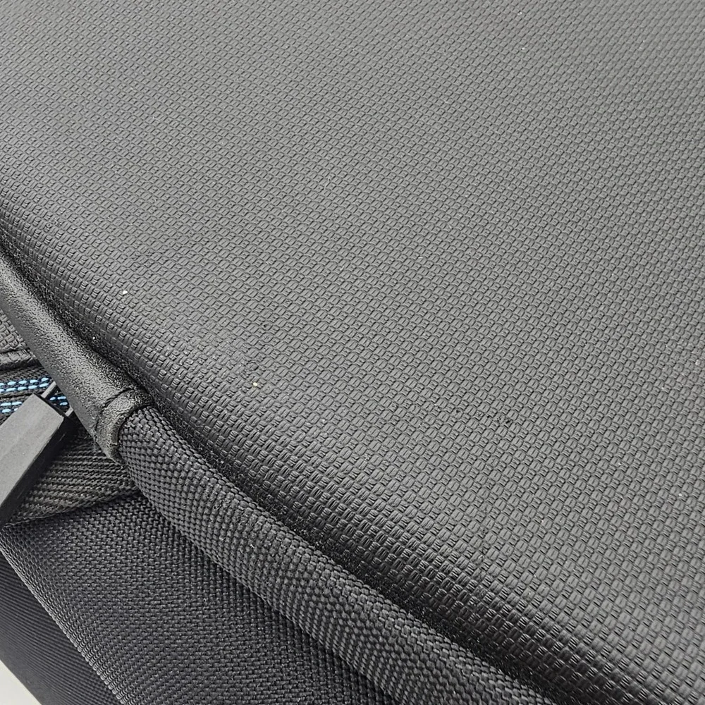 Alienware Vindicator 2.0 Gaming Laptop Backpack Black Blue Accents 17 Inch